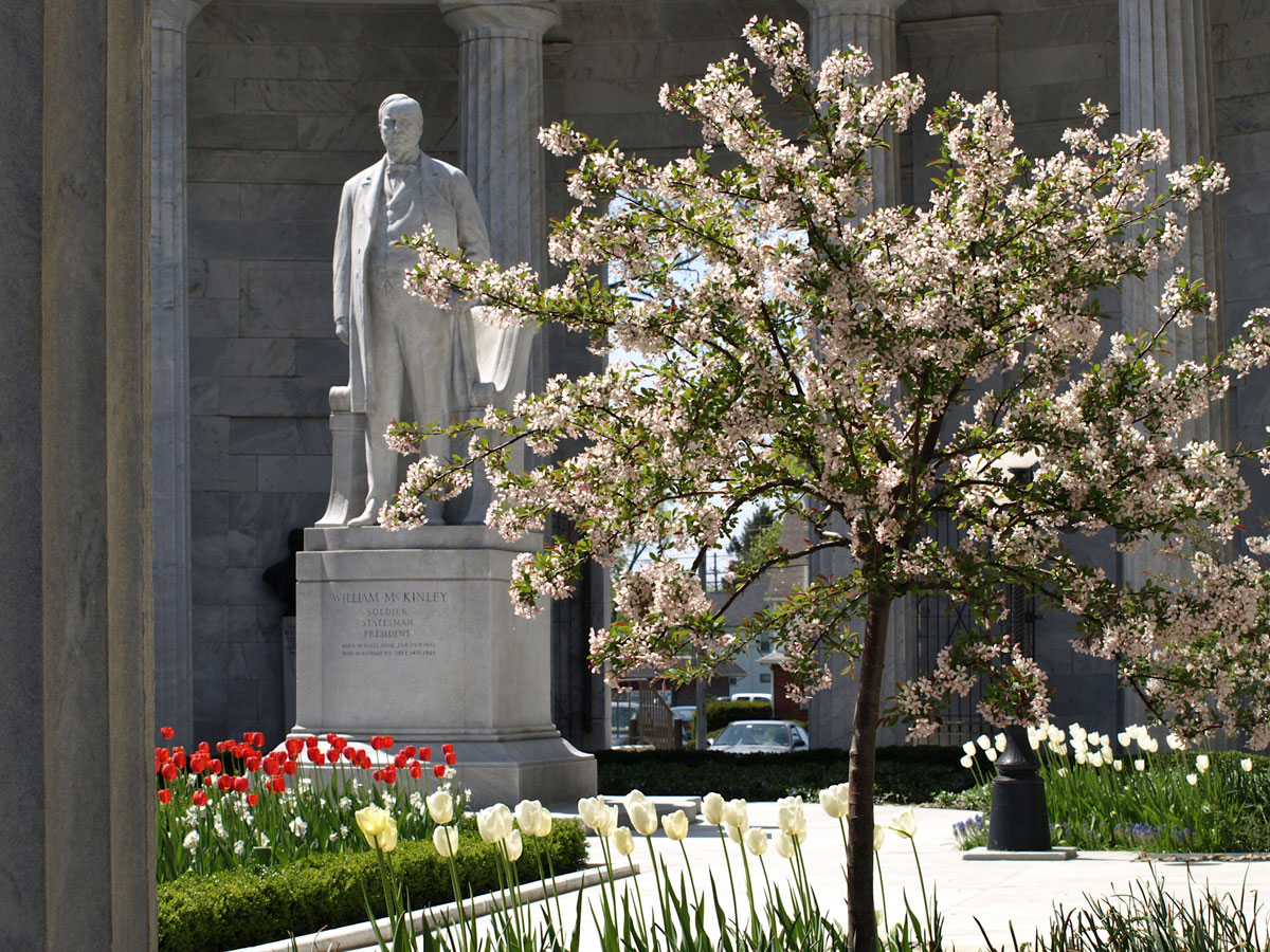 McKinley Memorial in Niles