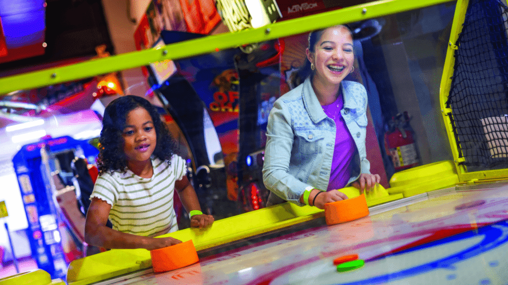 Thigs to do in Northeast Ohio - Past Times Arcade in Trumbull County